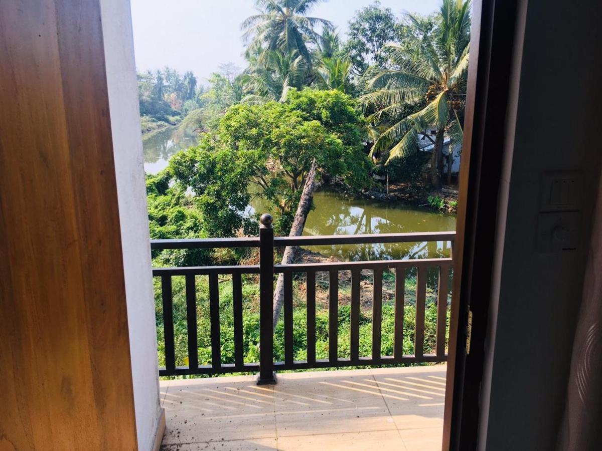 Canal'S Edge Negombo Bagian luar foto